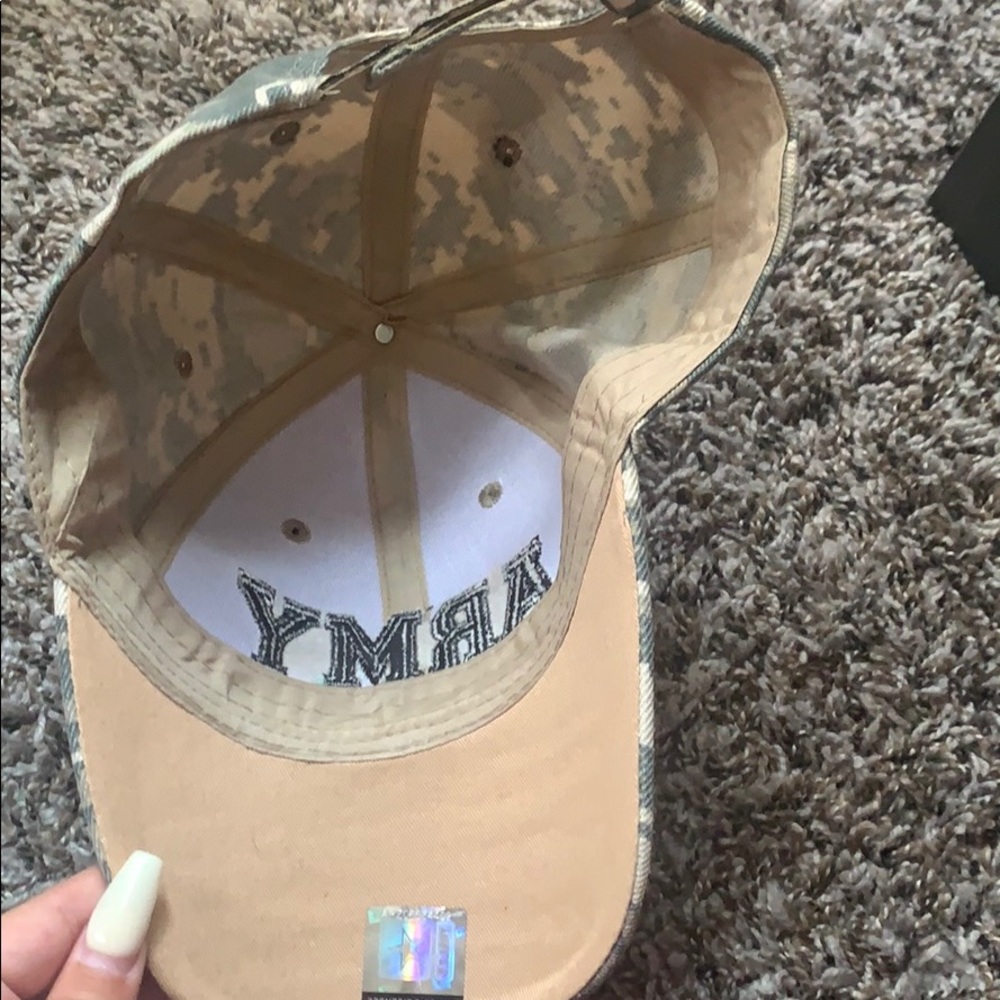 Hat - Picture 2 of 2